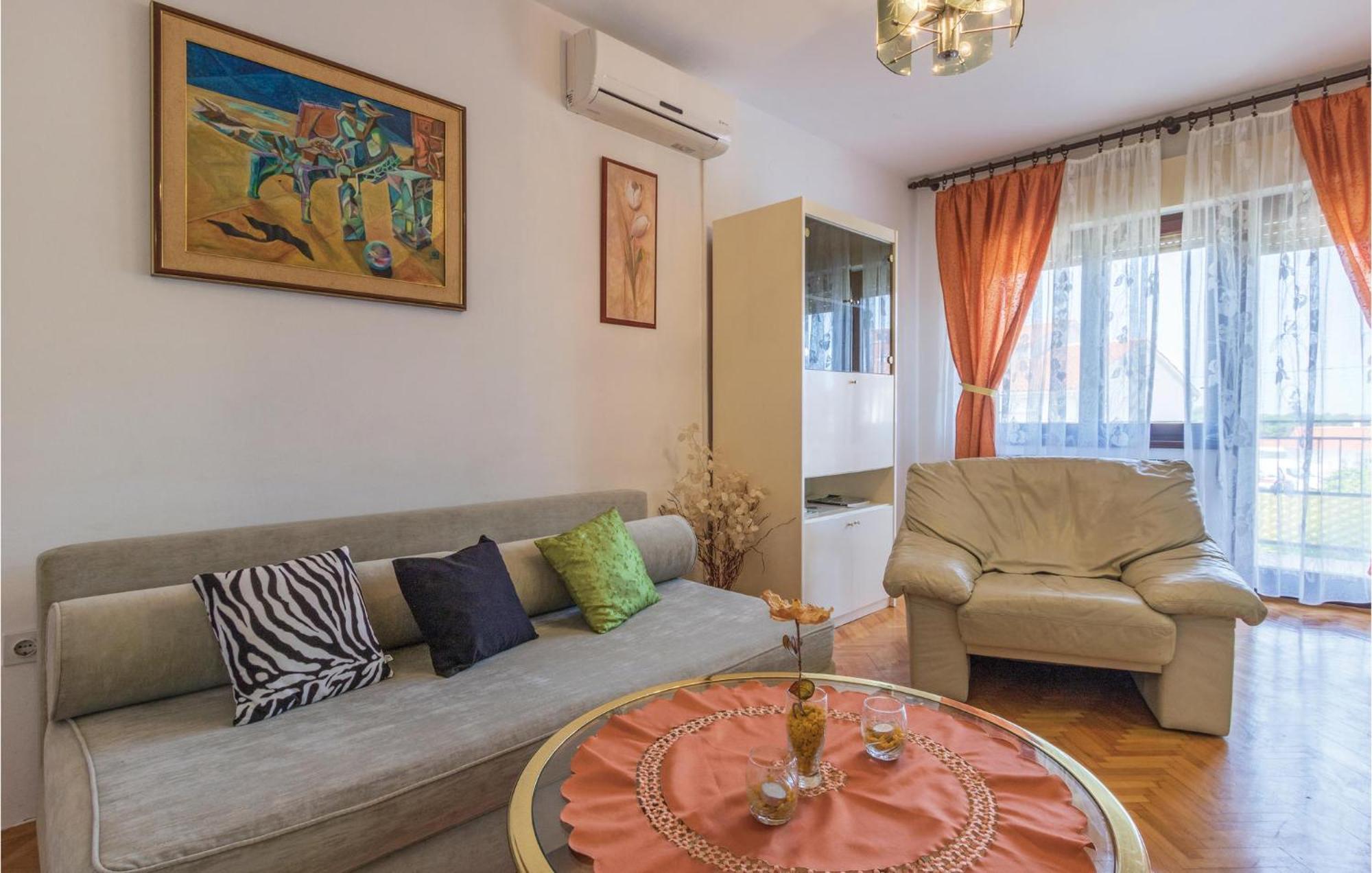 4 Bedroom Pet Friendly Home In Štinjan Εξωτερικό φωτογραφία