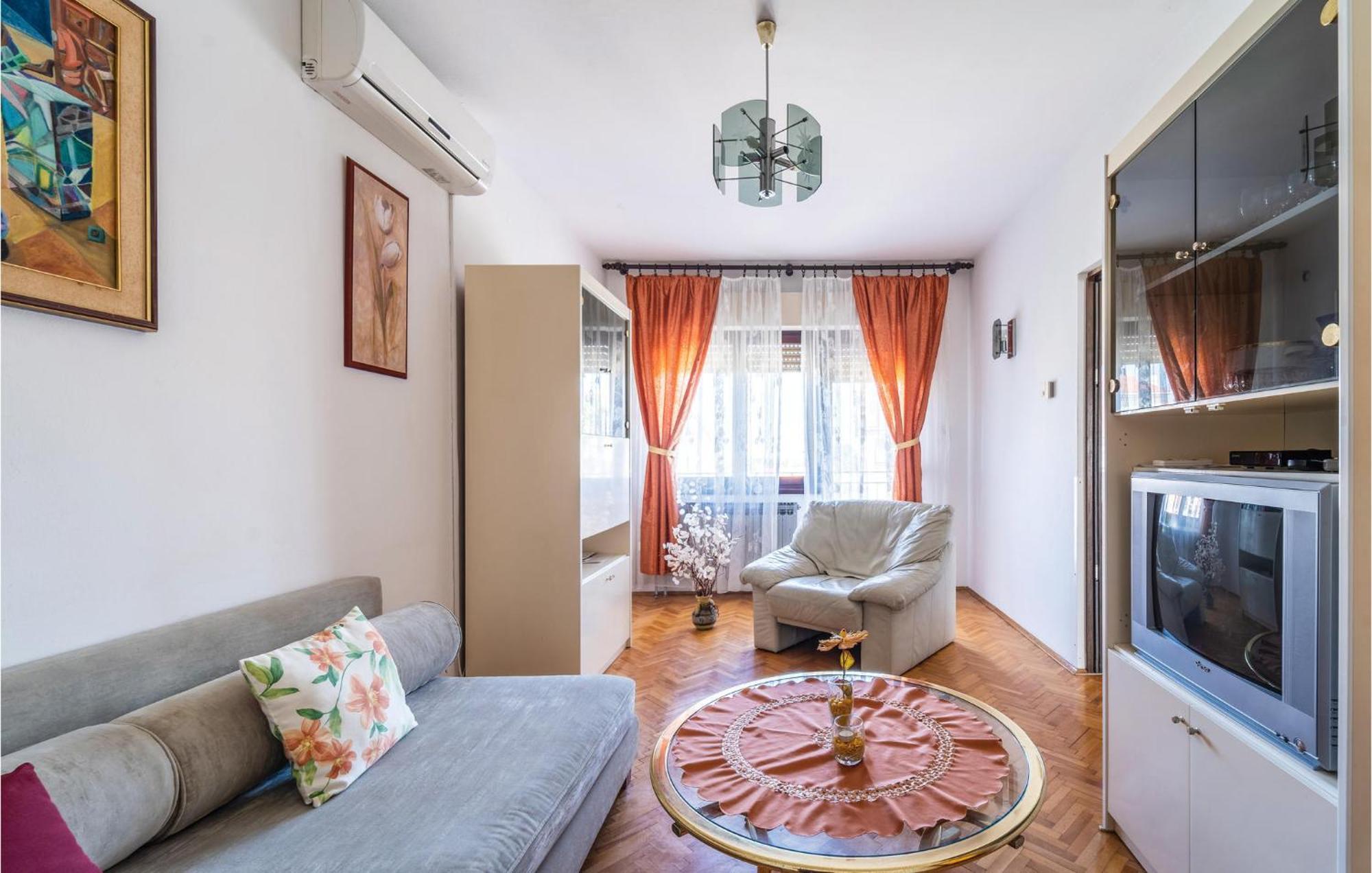 4 Bedroom Pet Friendly Home In Štinjan Εξωτερικό φωτογραφία